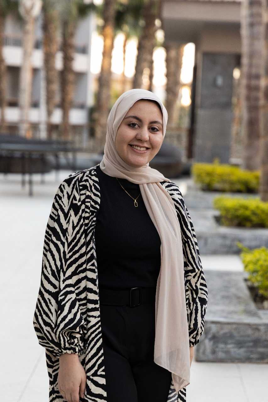 Nada Sabry, Customer Support Specialist